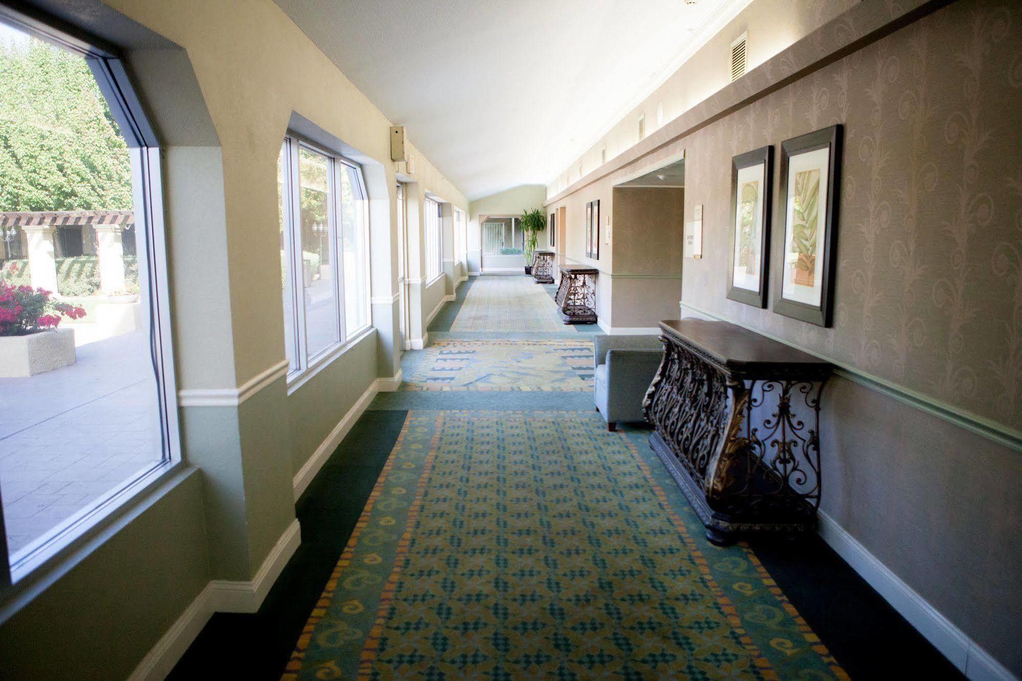 Radisson Hotel West Sacramento Eksteriør bilde